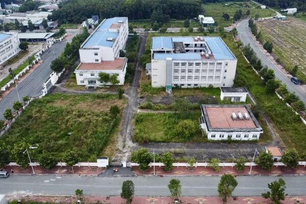 Bệnh viện Lao phổi ở phường Bình Dương (TP.HCM) sẽ được làm cơ sở 2 bệnh viện Phạm Ngọc Thạch và Bệnh viện chuyên khoa Tâm thần bị bỏ hoang nhiều năm (cùng ở phường Bình Dương) sẽ được làm cơ sở 4 Bệnh viện Tâm thần TP.HCM.